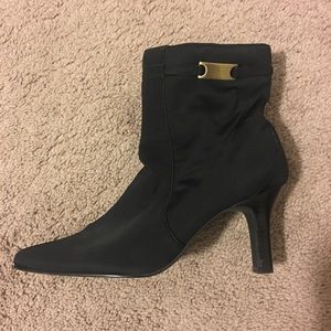 Karen Scott Boot Heels